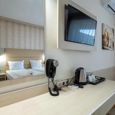 Apartment Perla First Line