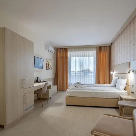 Apartment Perla First Line *